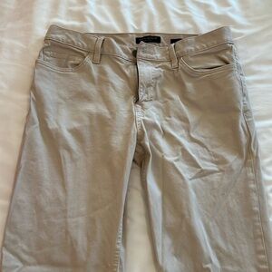 Men’s Khaki Banana Republic Traveler Pants. Slim fit. Size 32x34.